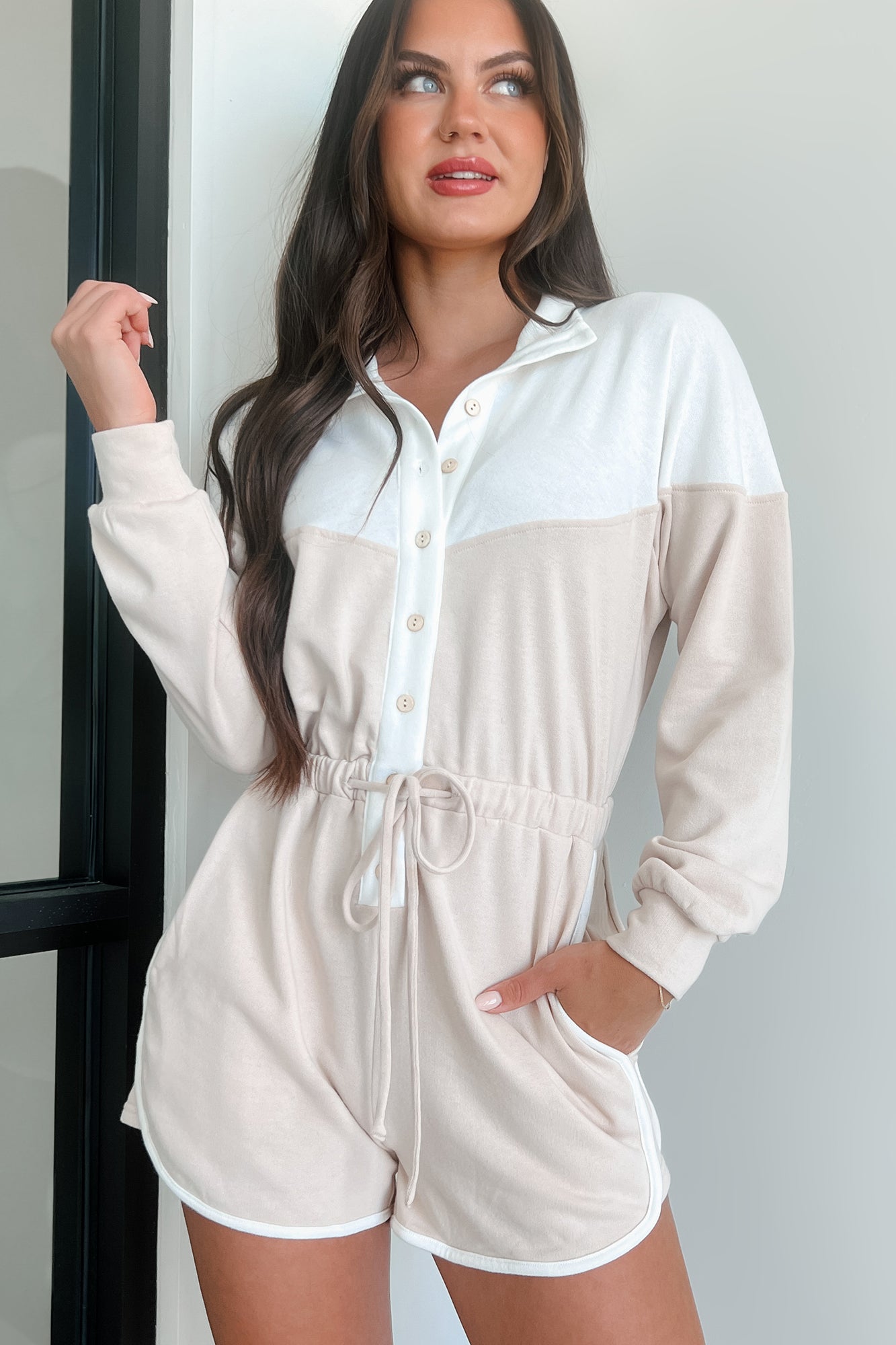Ozzie Button-Front Long Sleeve Romper (White/Seashell)