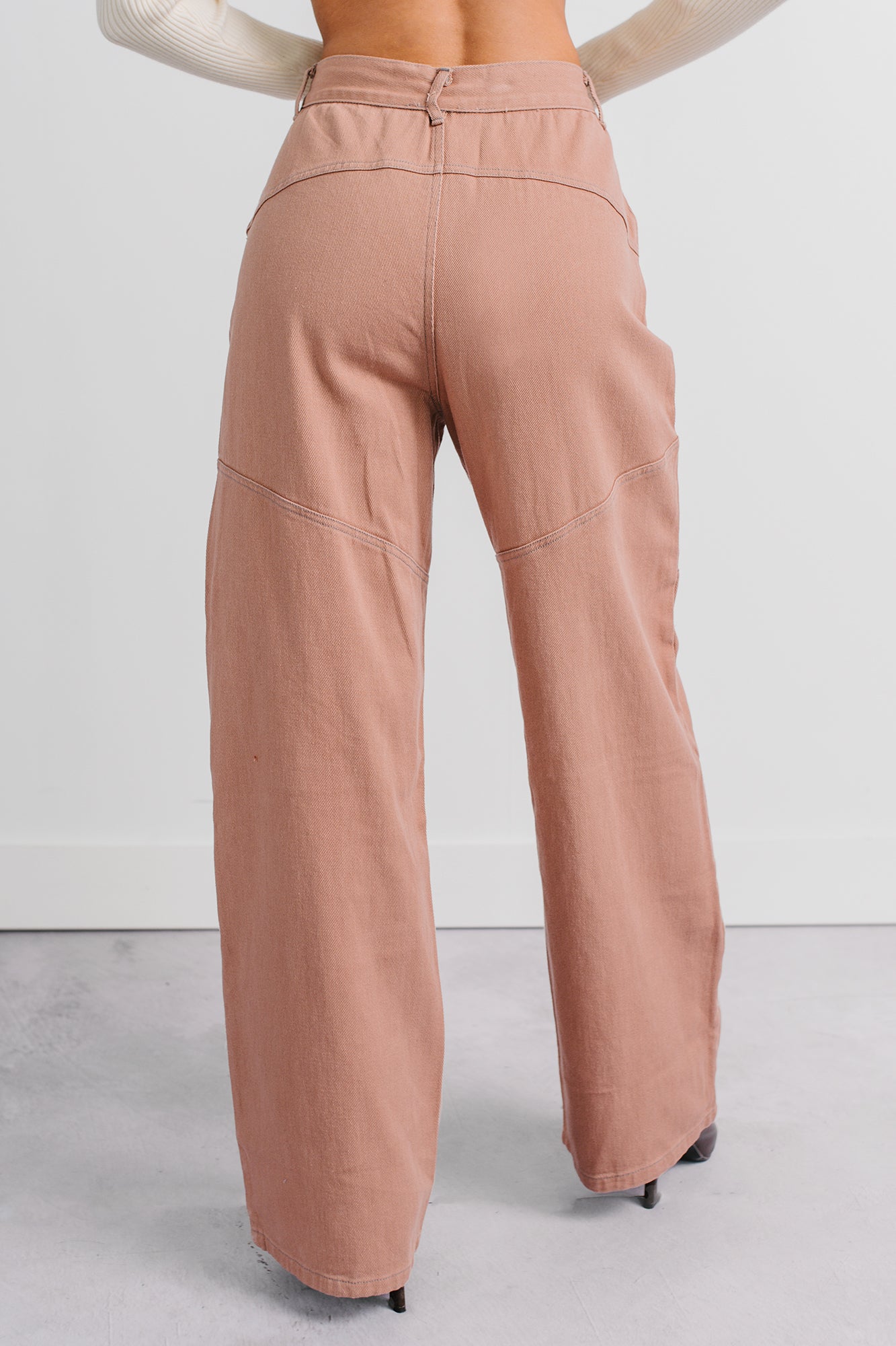 Perseus Seam Detailed Wide Leg Jeans (Terracotta)